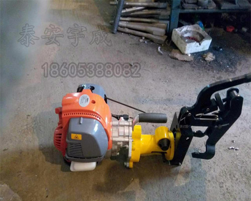 電動鋼軌鉆孔機3