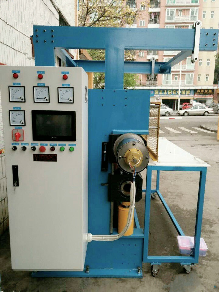 壓花機1