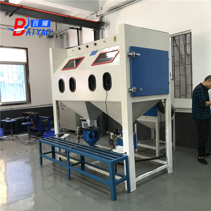手動(dòng)噴丸噴砂機(jī)百耀加壓手動(dòng)噴砂機(jī)示例圖2