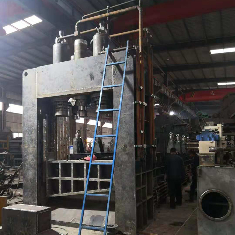 金屬龍門剪切機