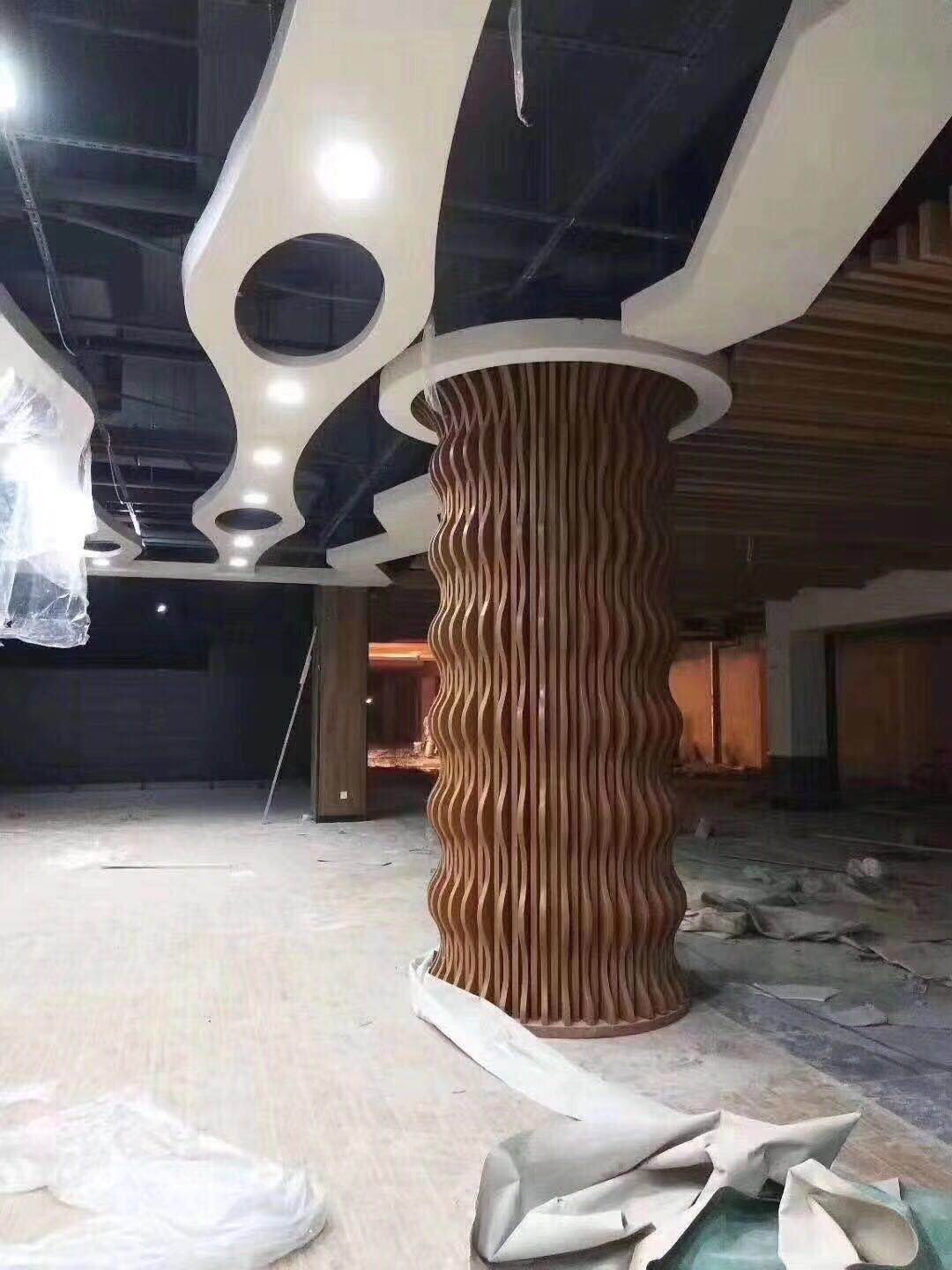 包柱木紋鋁方通