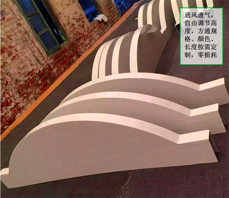 弧形鋁方通234