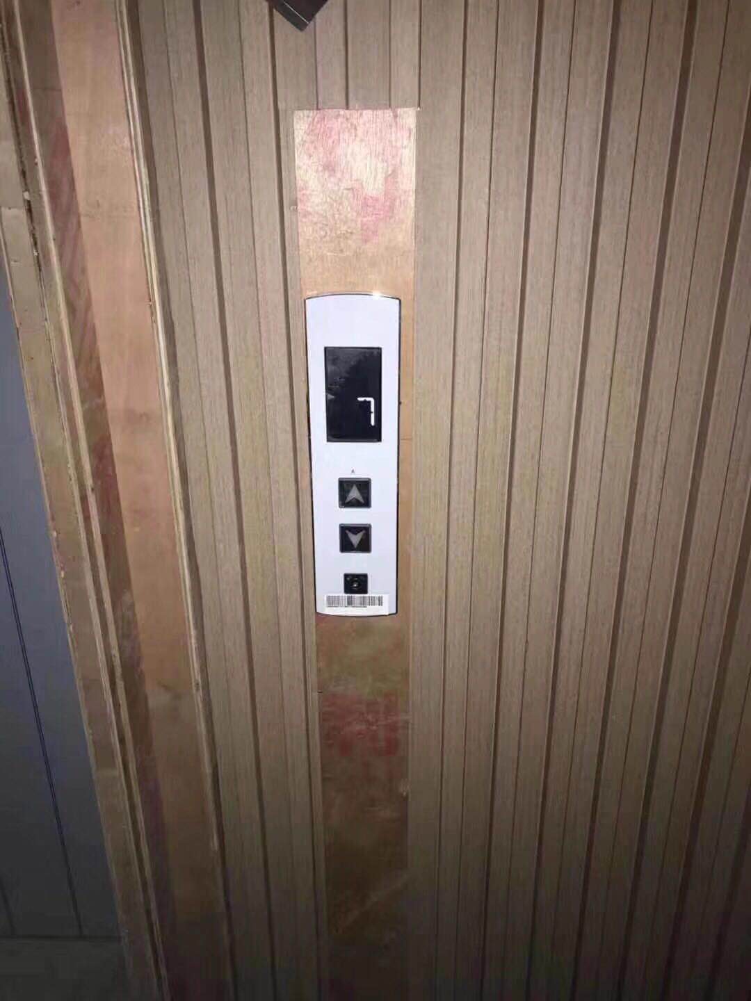 仿木紋鋁方通