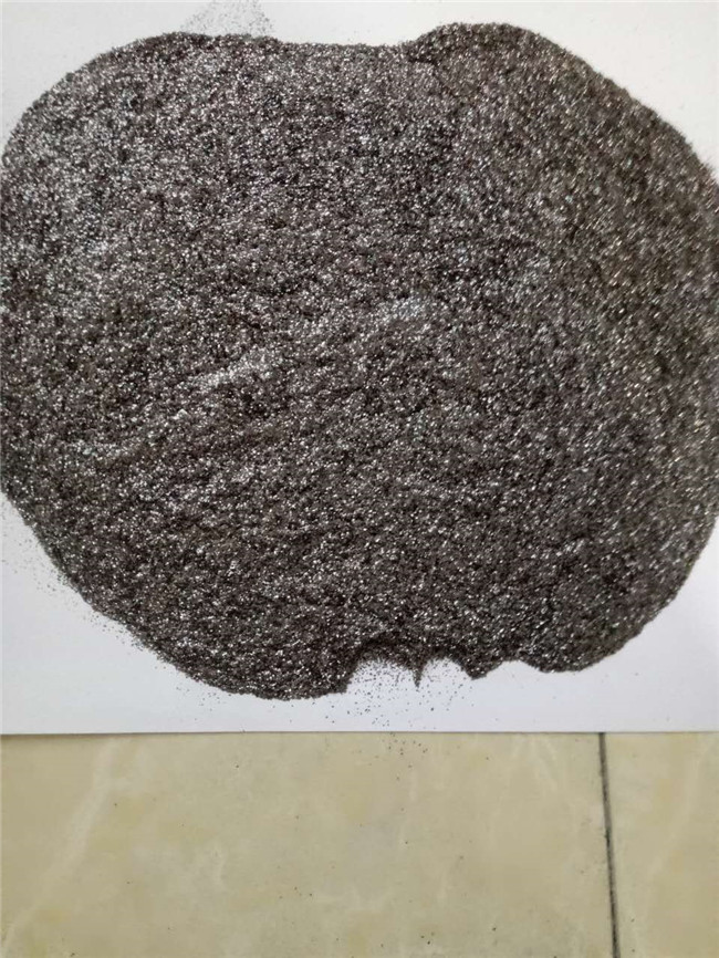 鱗 石墨