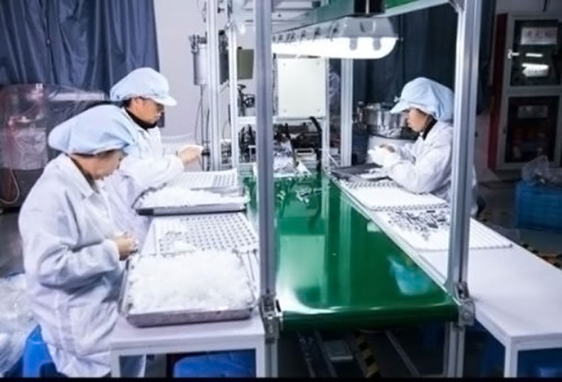 定制桿式和吸吊三防燈