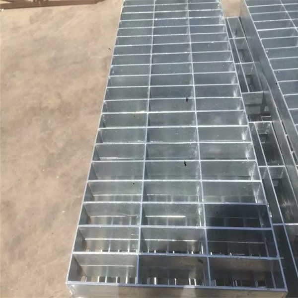 熱鍍鋅鋼格柵板 泰江廠家直銷鋼格柵板 鋼格柵板規格 插接鋼格柵板 