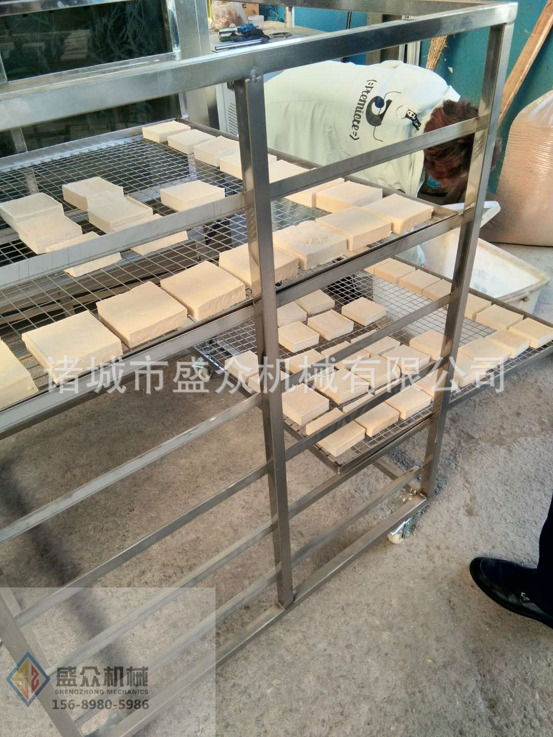 供應 全自動烤蛋鹵蛋煙熏爐 熏蛋煙熏爐 休閑食品煙熏爐 口感外觀好示例圖10